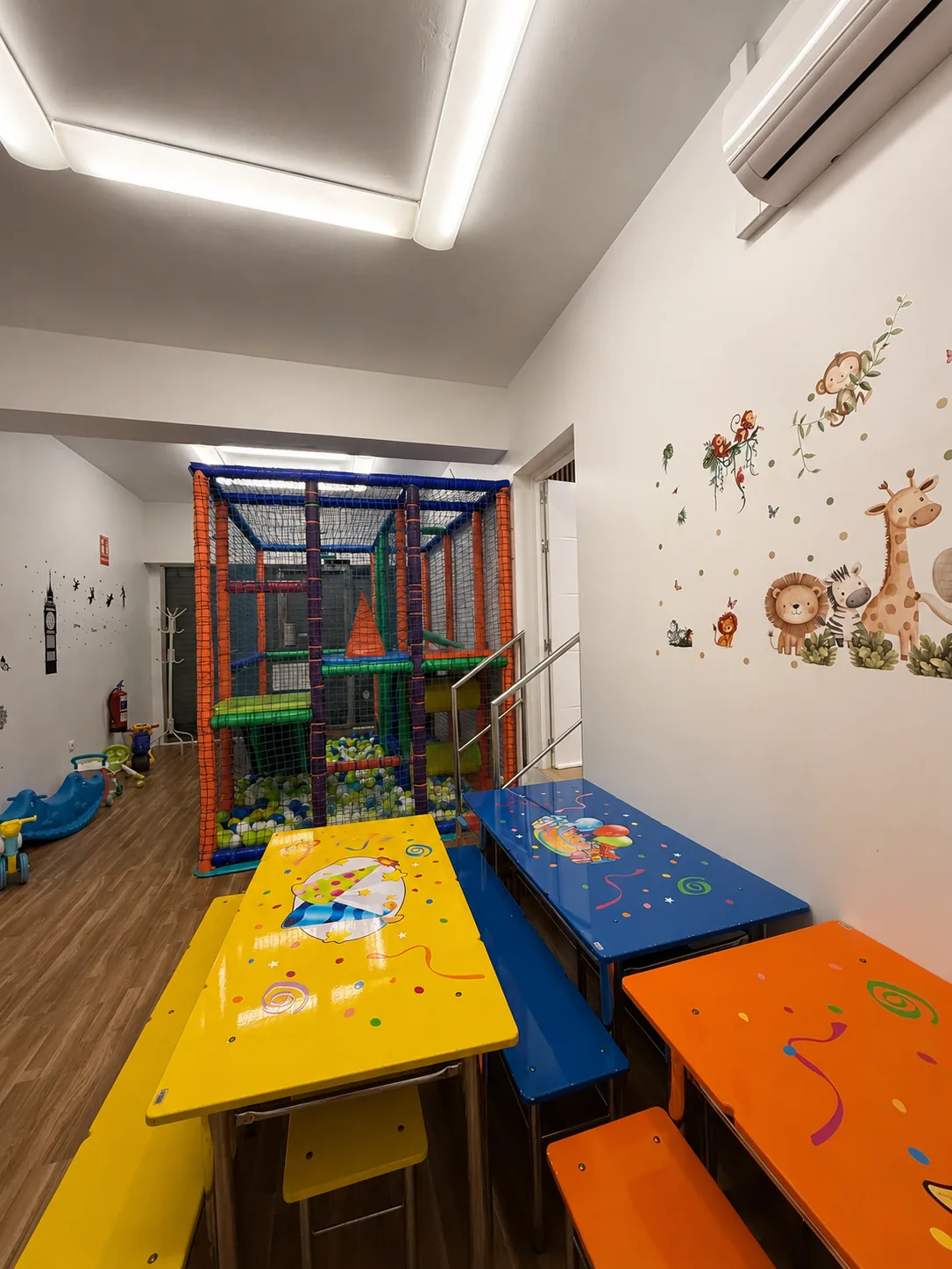 Sala Txiki de Espacio I3J, zona de juegos infantil para cumpleaños en Bilbao